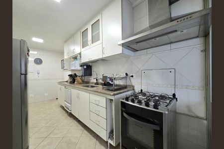 Apartamento à venda com 112m², 3 quartos e 1 vaga Apartamento à venda com 112m², 3 quartos e 1 vagaCozinha