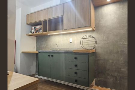 Foto 06 de kitnet/studio para alugar com 1 quarto, 24m² em Vila Cordeiro, São Paulo