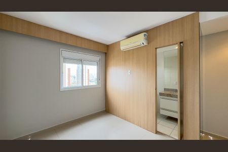 Apartamento para alugar com 109m², 3 quartos e sem vaga Apartamento para alugar com 109m², 3 quartos e sem vagaQuarto Suíte