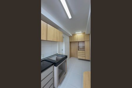 Apartamento para alugar com 109m², 3 quartos e sem vaga Apartamento para alugar com 109m², 3 quartos e sem vagaCozinha e Área de Serviço