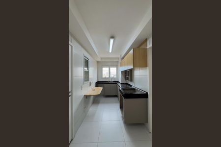 Apartamento para alugar com 109m², 3 quartos e sem vaga Apartamento para alugar com 109m², 3 quartos e sem vagaCozinha e Área de Serviço