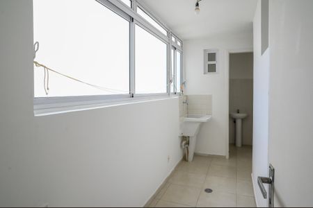 Apartamento à venda com 83m², 3 quartos e 1 vagaÁrea de Serviço