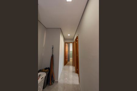 Casa de condomínio à venda com 147m², 3 quartos e 2 vagas Casa de condomínio à venda com 147m², 3 quartos e 2 vagasCorredor dos quartos