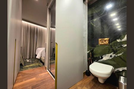 Apartamento para alugar com 73m², 2 quartos e 1 vaga Apartamento para alugar com 73m², 2 quartos e 1 vagaBanheiro da Suíte 2