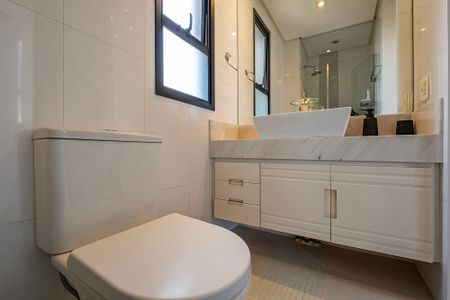 Apartamento à venda com 85m², 2 quartos e 2 vagasBanheiro