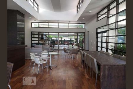 Apartamento à venda com 85m², 2 quartos e 2 vagasAcademia