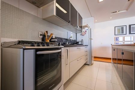 Apartamento à venda com 85m², 2 quartos e 2 vagasSala/Cozinha