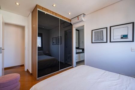 Apartamento à venda com 85m², 2 quartos e 2 vagasSuíte