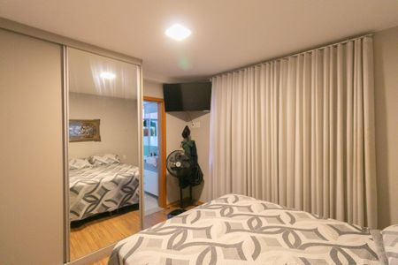 Apartamento à venda com 3 quartos, 103m² em Castelo, Belo Horizonte
