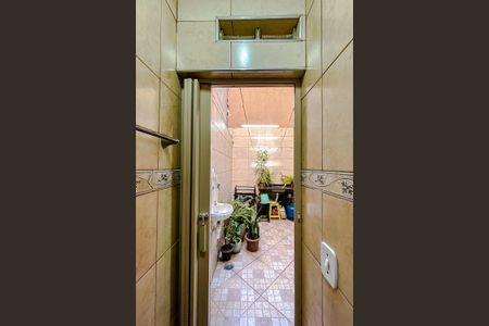 Casa à venda com 75m², 3 quartos e sem vagaBanheiro de serviço