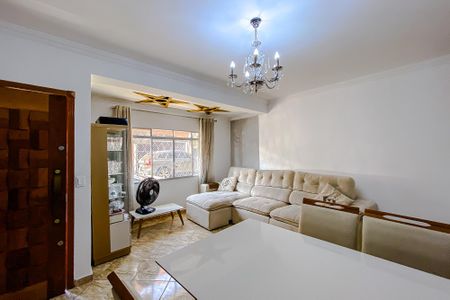 Sala de casa à venda com 3 quartos, 75m² em Pari, São Paulo