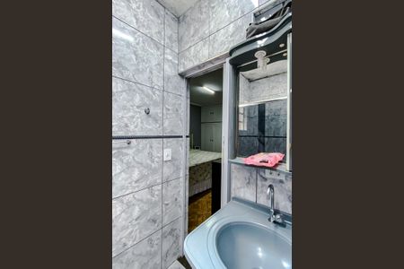 Casa à venda com 75m², 3 quartos e sem vagaBanheiro da Suíte