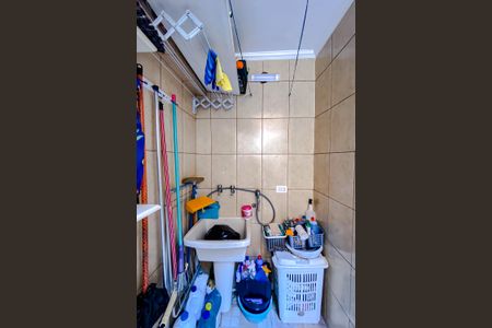 Casa à venda com 75m², 3 quartos e sem vagaÁrea de Serviço