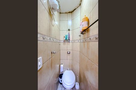 Casa à venda com 75m², 3 quartos e sem vagaBanheiro de serviço