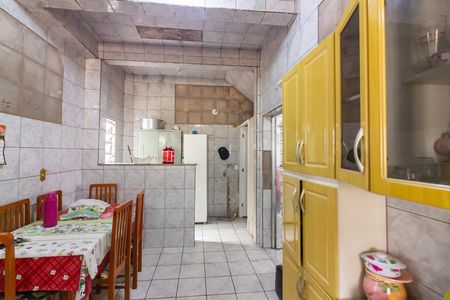 Casa à venda com 300m², 6 quartos e 4 vagasCozinha 3