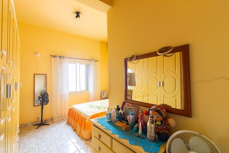 Casa à venda com 300m², 6 quartos e 4 vagasQuarto 4