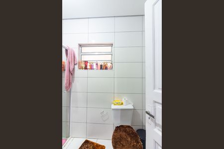 Casa à venda com 300m², 6 quartos e 4 vagasBanheiro 1