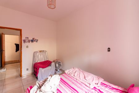 Casa à venda com 300m², 6 quartos e 4 vagasQuarto 1