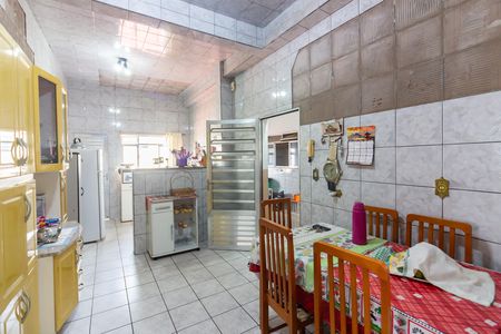 Casa à venda com 300m², 6 quartos e 4 vagasCozinha 3