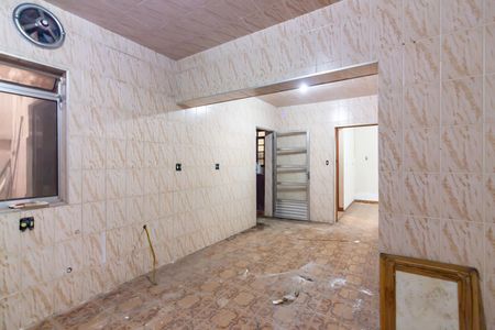 Casa à venda com 300m², 6 quartos e 4 vagasCozinha 2
