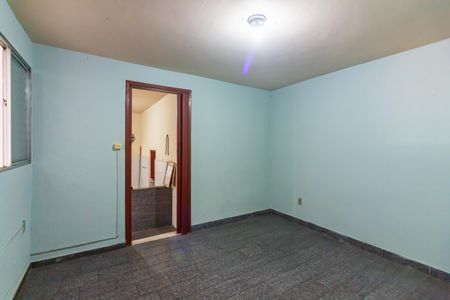 Casa à venda com 300m², 6 quartos e 4 vagasComodo 