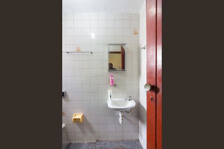 Casa à venda com 300m², 6 quartos e 4 vagasBanheiro 4