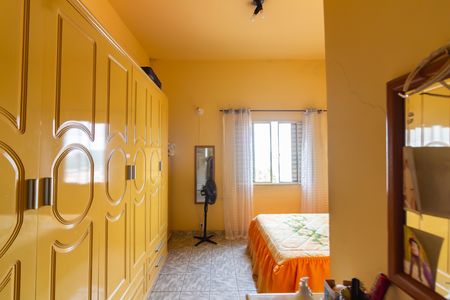 Casa à venda com 300m², 6 quartos e 4 vagasQuarto 4