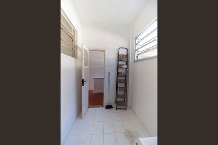 Apartamento para alugar com 74m², 2 quartos e sem vaga
