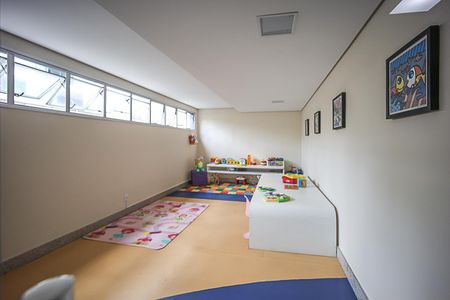 Apartamento à venda com 90m², 3 quartos e 2 vagas Apartamento à venda com 90m², 3 quartos e 2 vagasÁrea comum - Brinquedoteca