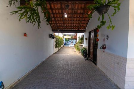 Casa à venda com 360m², 3 quartos e 4 vagasÁrea externa