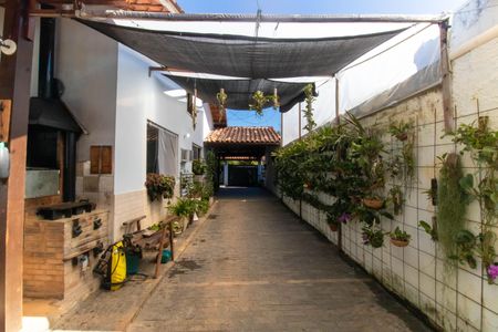 Casa à venda com 360m², 3 quartos e 4 vagasÁrea externa