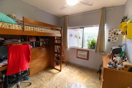 Casa à venda com 360m², 3 quartos e 4 vagasQuarto 1