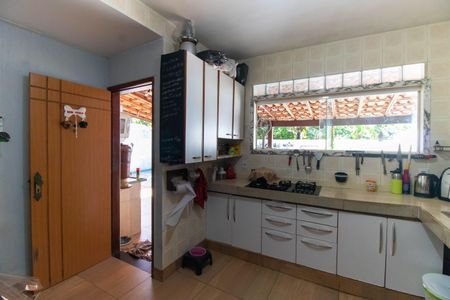 Casa à venda com 360m², 3 quartos e 4 vagasCozinha
