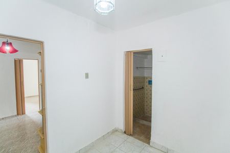 Casa para alugar com 100m², 2 quartos e 1 vaga Casa para alugar com 100m², 2 quartos e 1 vagaSuíte