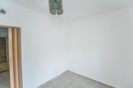 Casa para alugar com 100m², 2 quartos e 1 vaga Casa para alugar com 100m², 2 quartos e 1 vagaQuarto