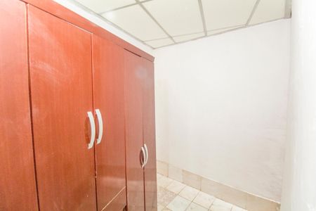 Casa para alugar com 100m², 2 quartos e 1 vaga Casa para alugar com 100m², 2 quartos e 1 vagaCloset da Suíte