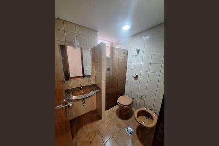Apartamento para alugar com 150m², 3 quartos e 1 vaga Apartamento para alugar com 150m², 3 quartos e 1 vagaBanheiro