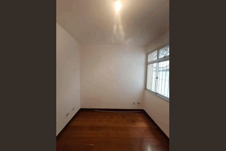 Apartamento para alugar com 150m², 3 quartos e 1 vaga Apartamento para alugar com 150m², 3 quartos e 1 vagaQuarto