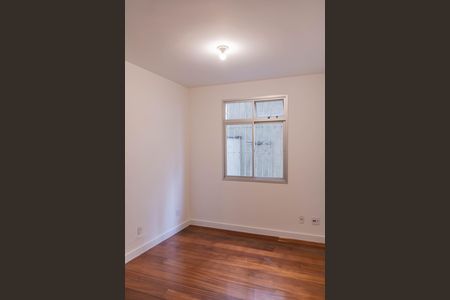 Apartamento à venda com 150m², 3 quartos e 1 vaga Apartamento à venda com 150m², 3 quartos e 1 vagaQuarto 1