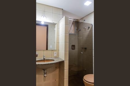 Apartamento à venda com 150m², 3 quartos e 1 vaga Apartamento à venda com 150m², 3 quartos e 1 vagaBanheiro da Suíte
