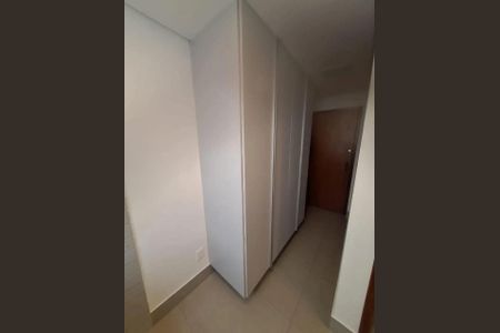 Apartamento para alugar com 150m², 3 quartos e 1 vaga Apartamento para alugar com 150m², 3 quartos e 1 vagaQuarto