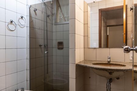Apartamento à venda com 150m², 3 quartos e 1 vaga Apartamento à venda com 150m², 3 quartos e 1 vagaBanheiro Social