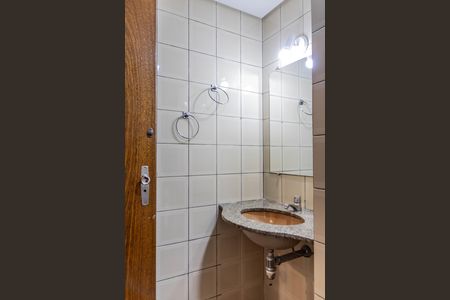 Apartamento à venda com 150m², 3 quartos e 1 vaga Apartamento à venda com 150m², 3 quartos e 1 vagaBanheiro da Suíte