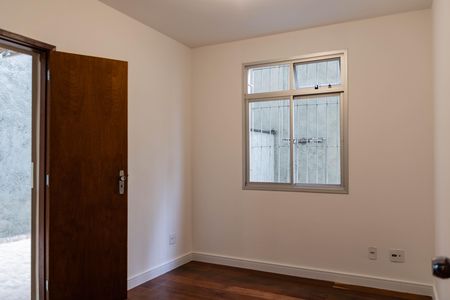 Apartamento à venda com 150m², 3 quartos e 1 vaga Apartamento à venda com 150m², 3 quartos e 1 vagaQuarto 1