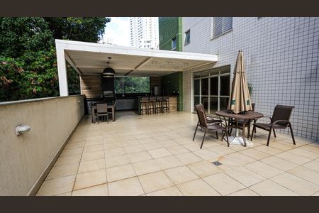 Apartamento para alugar com 60m², 2 quartos e 2 vagasÁrea comum - Churrasqueira