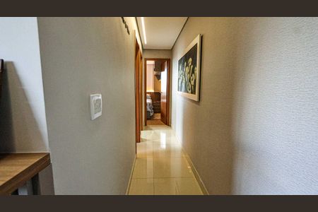 Apartamento para alugar com 60m², 2 quartos e 2 vagasCorredor