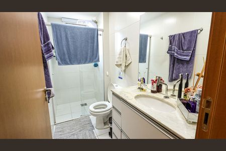 Apartamento para alugar com 60m², 2 quartos e 2 vagasBanheiro social