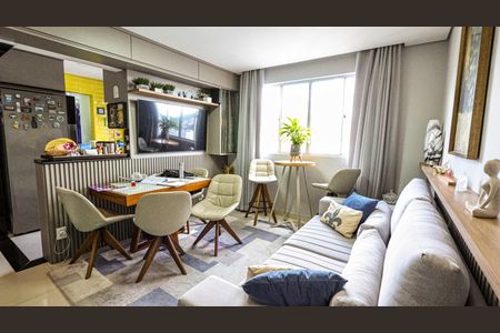 Sala de apartamento para alugar com 2 quartos, 60m² em Buritis, Belo Horizonte