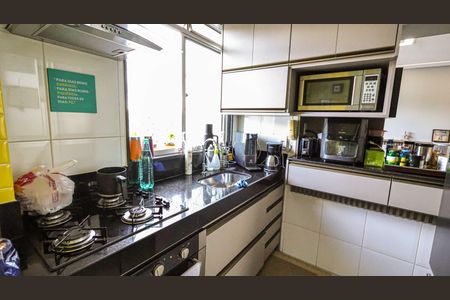 Apartamento para alugar com 60m², 2 quartos e 2 vagasCozinha
