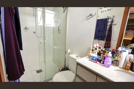 Apartamento para alugar com 60m², 2 quartos e 2 vagasBanheiro da Suíte